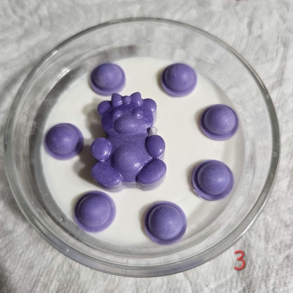 6 Handmade Purple Baby Shower Birthday Party Soy Wax Scented Candle Giveaways - Picture 5 of 12